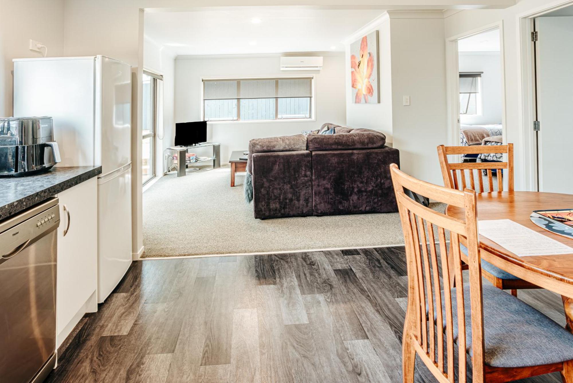 Sunrise Apartment *